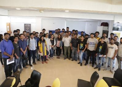 DesignBoat UI/UX School Images photo 2